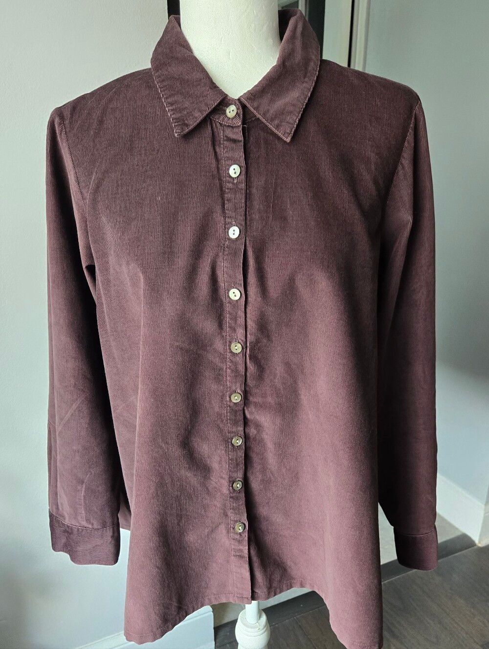 J.Jill Plum Purple Fine Wale Corduroy Button Front Shirt - Medium Petite